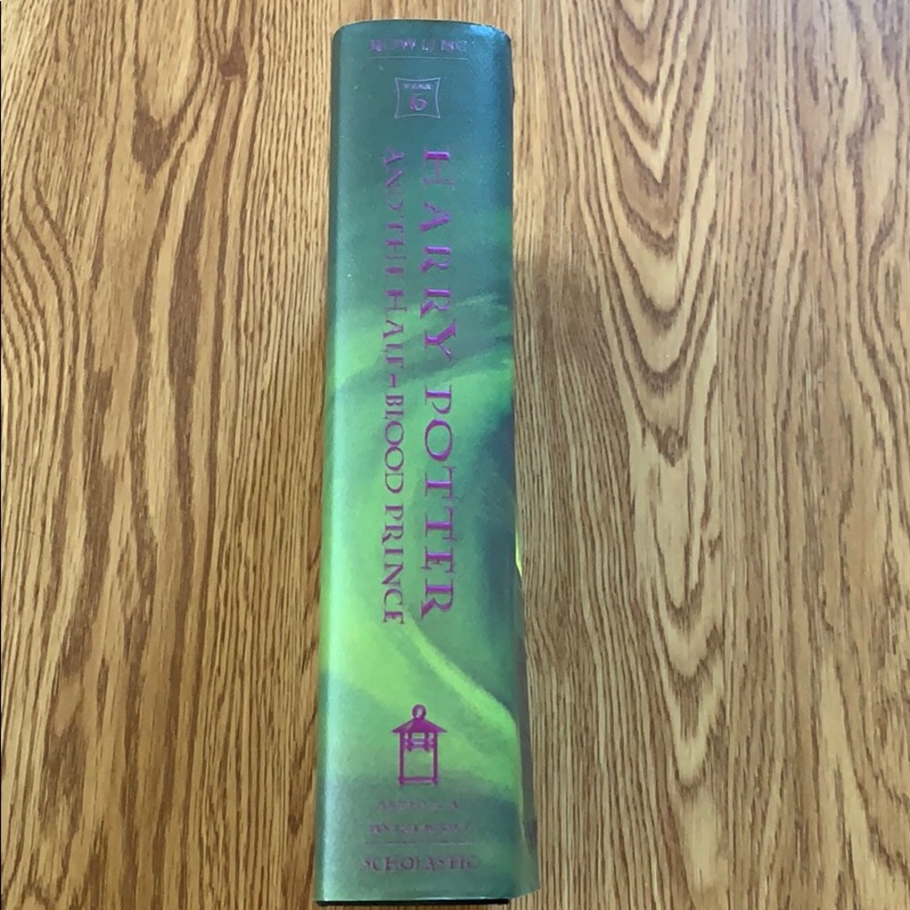 2005 1st American Edition - Hardback Book - Picture 7 of 7
